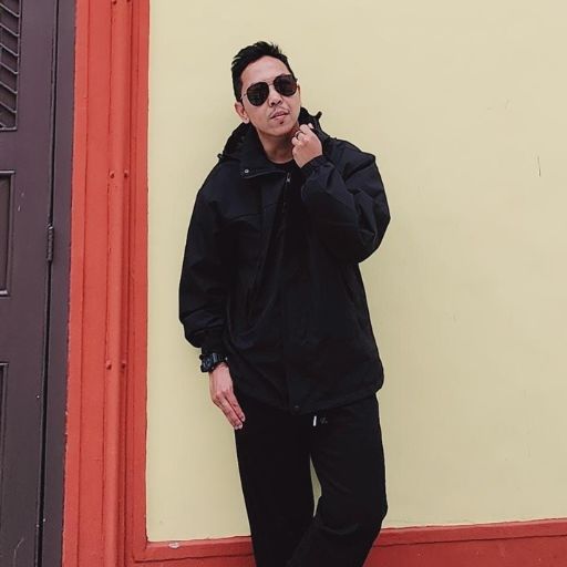 CEO 33WI